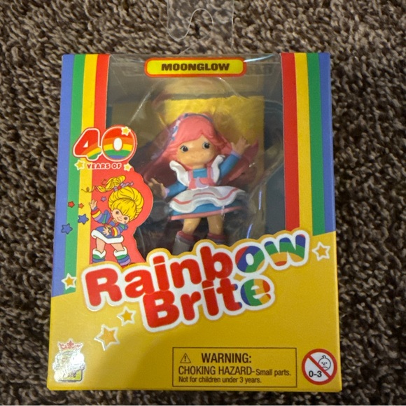 40 Years of Rainbow Brite Moonglow Mini‎ Doll Chee Bee Collectible Series 2 NEW - Picture 1 of 2